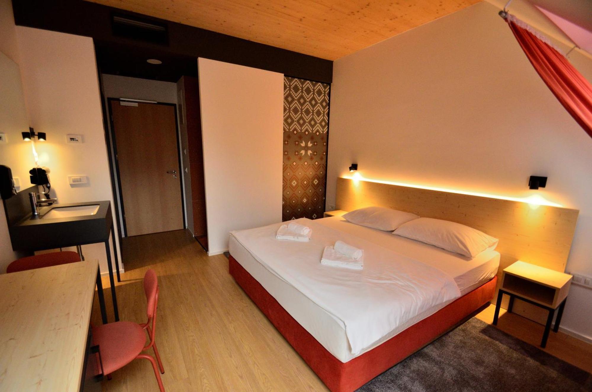 Bed And Breakfast Portal Любляна Экстерьер фото