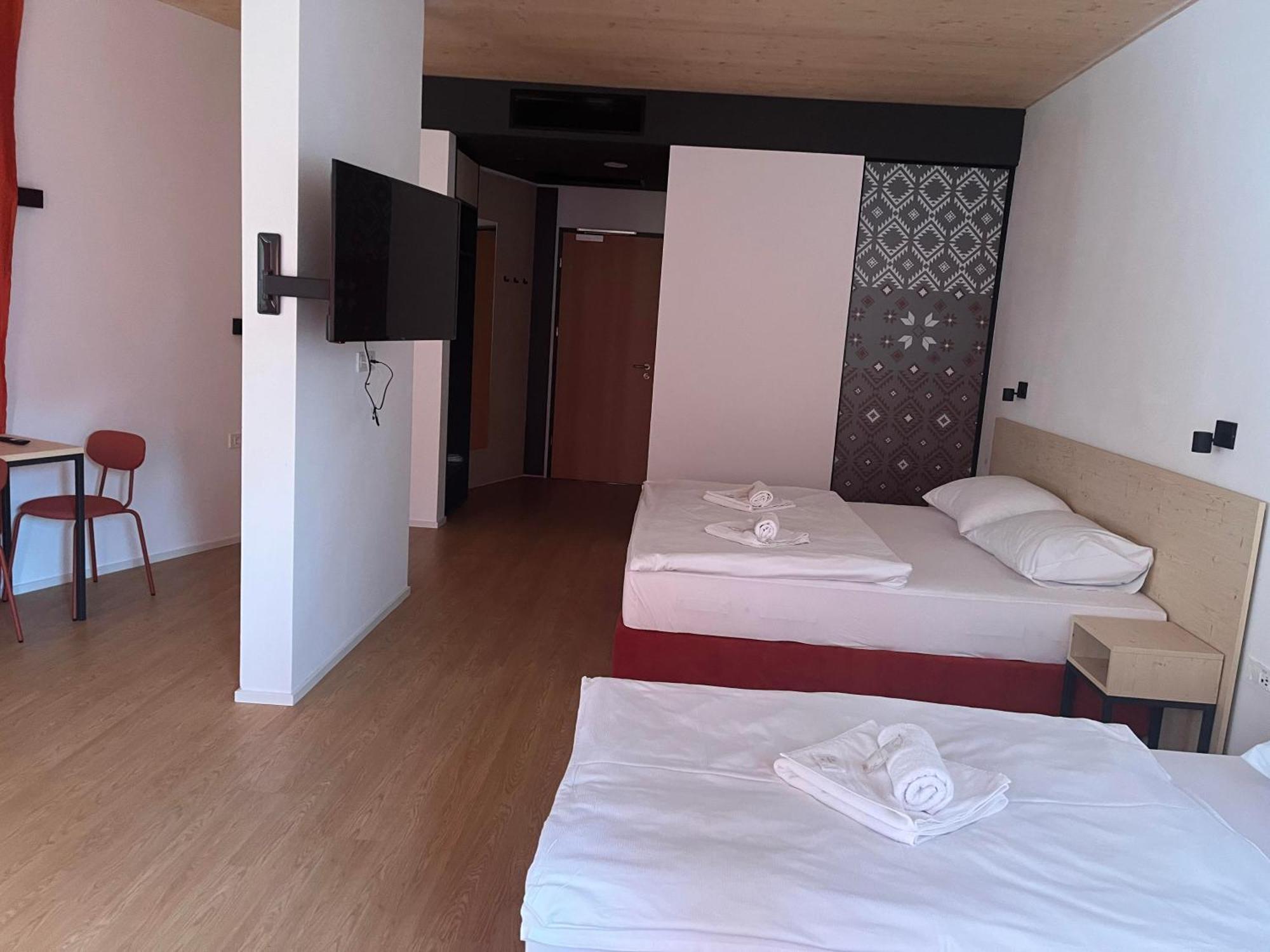 Bed And Breakfast Portal Любляна Экстерьер фото